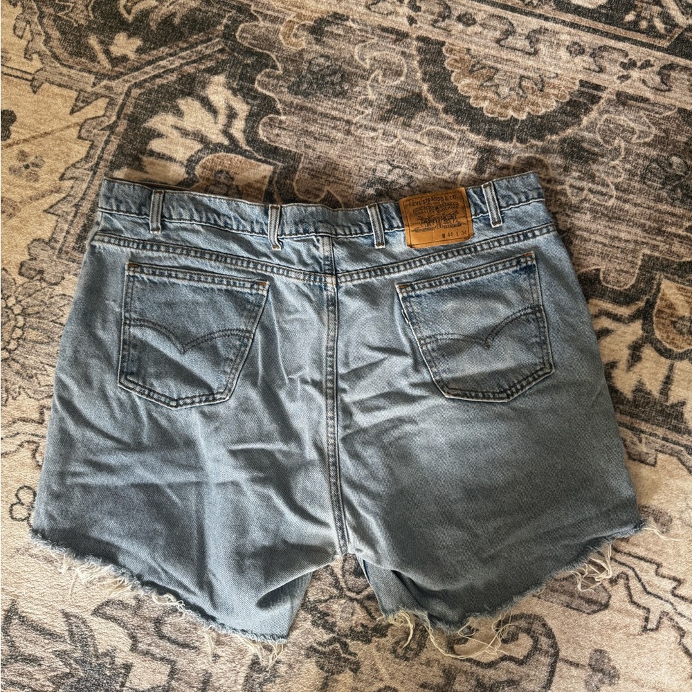 Levi’s 601 Women Shorts - Picture 2 of 6